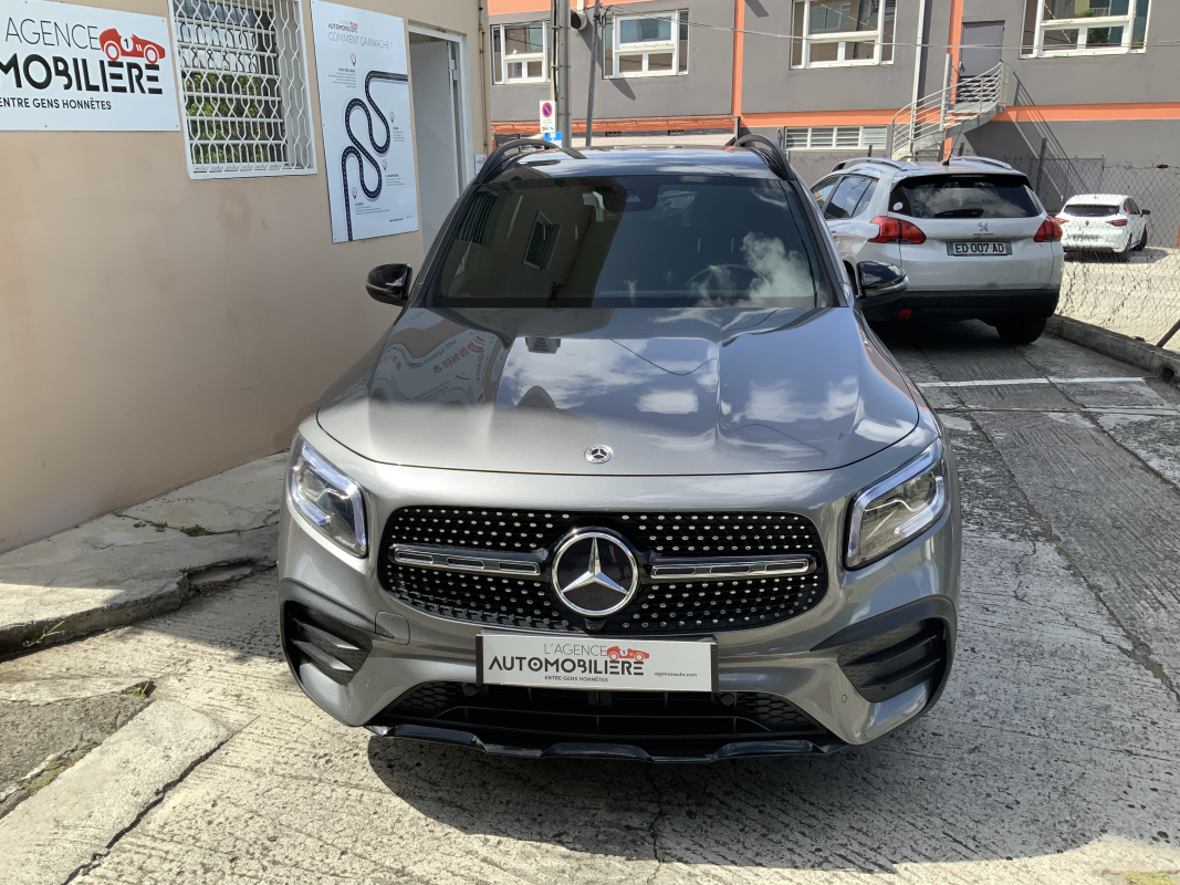 Mercedes GLB — 7