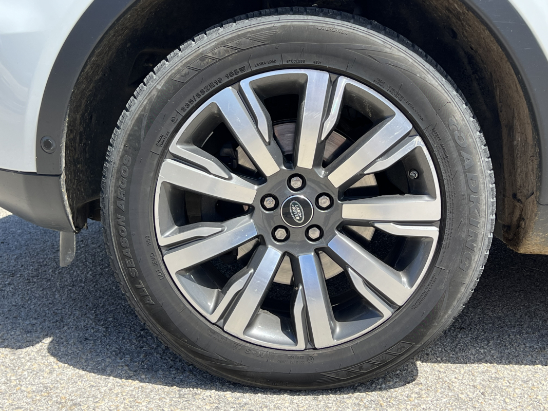 Land Rover Discovery Sport — 20