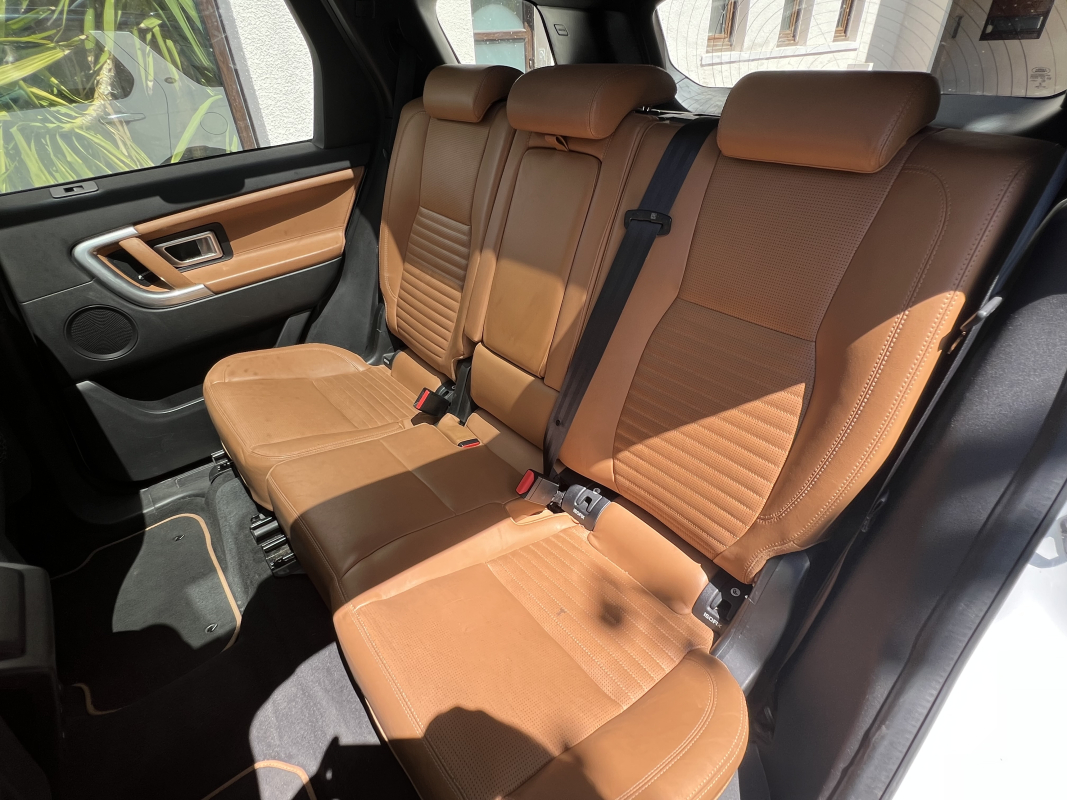 Land Rover Discovery Sport — 39