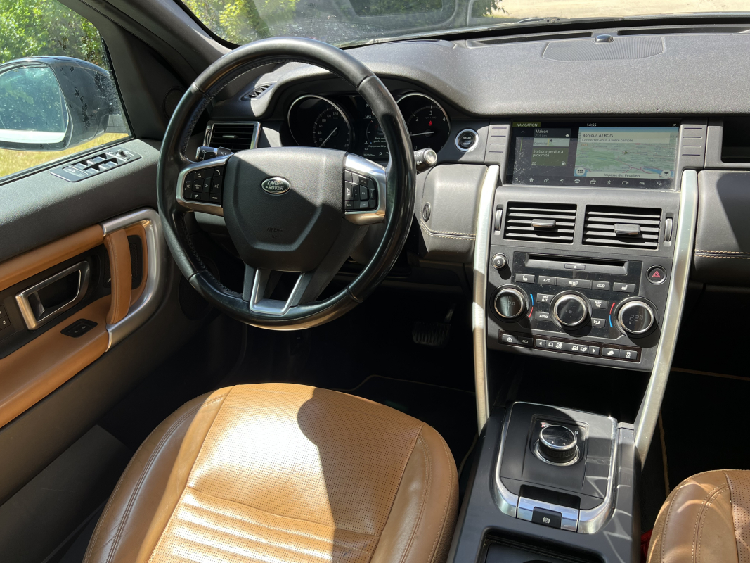 Land Rover Discovery Sport — 16