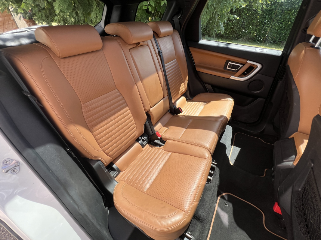 Land Rover Discovery Sport — 15