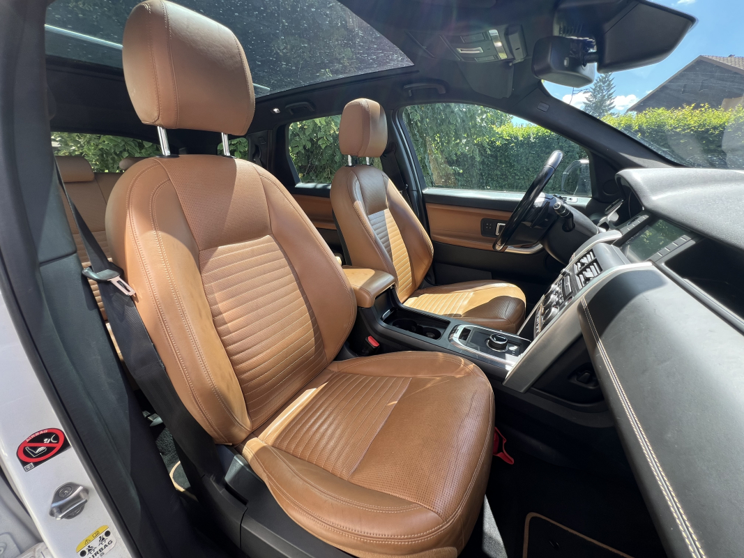 Land Rover Discovery Sport — 12