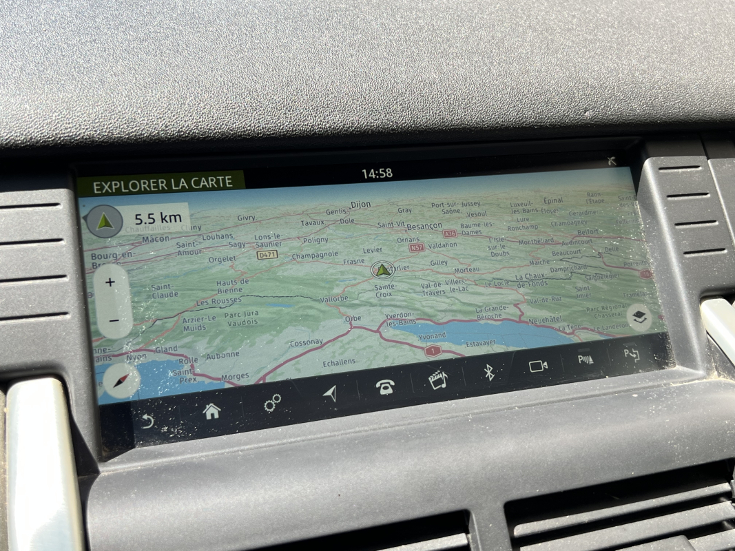 Land Rover Discovery Sport — 26
