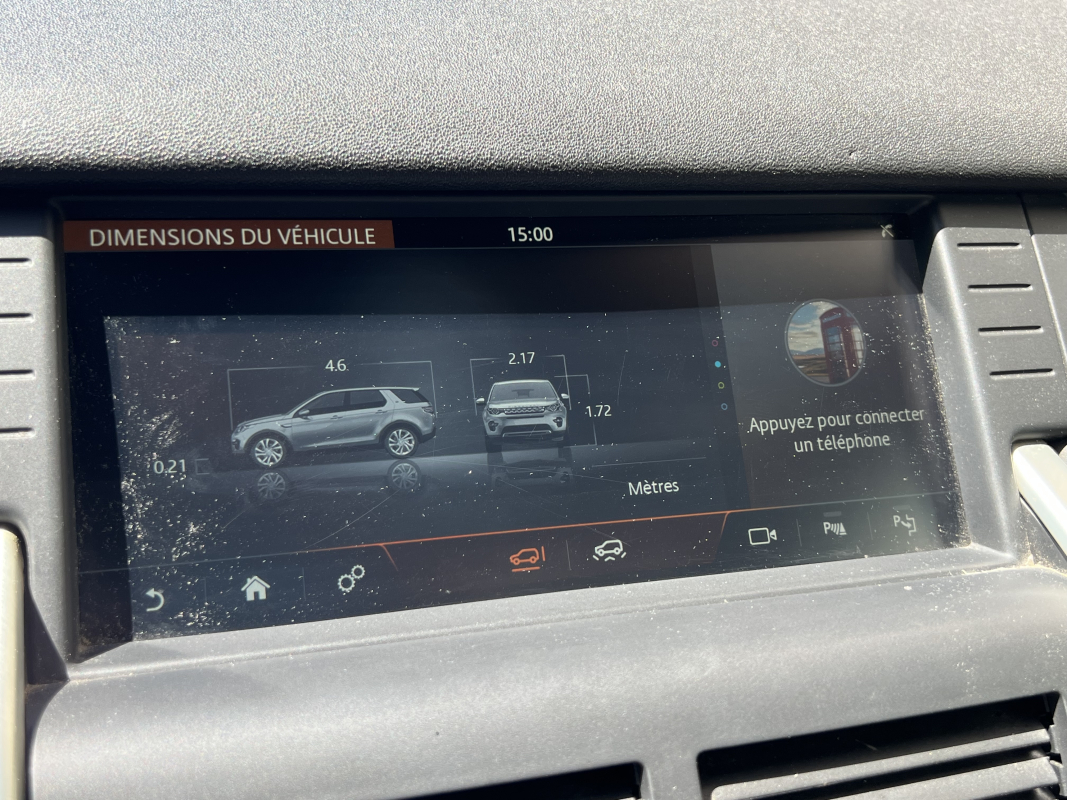 Land Rover Discovery Sport — 25