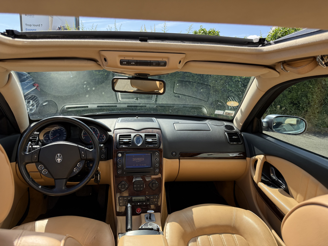 Maserati Quattroporte — 18