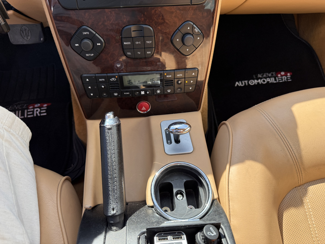 Maserati Quattroporte — 32