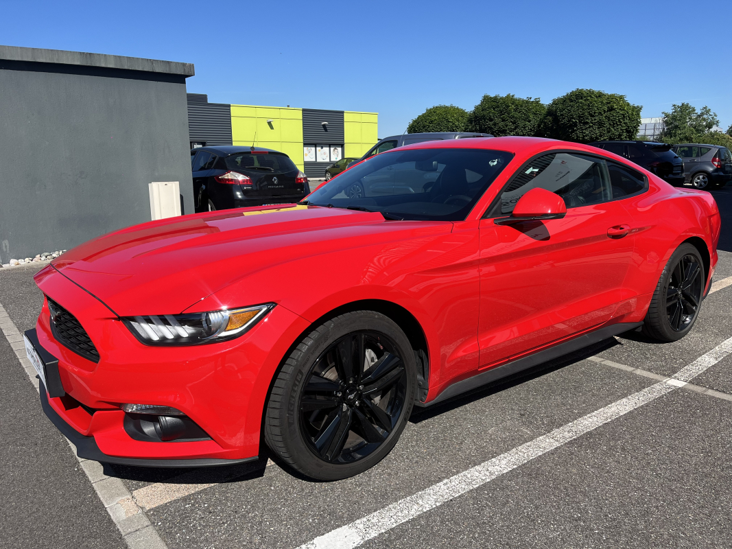 Ford Mustang — 3