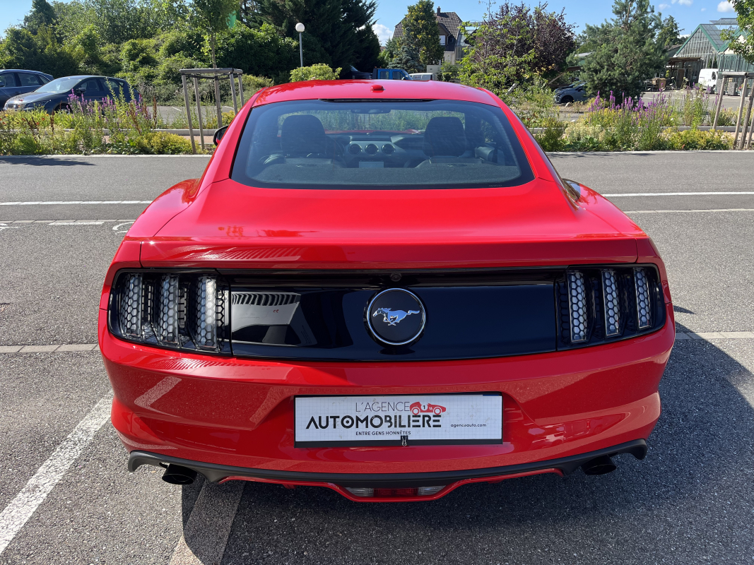 Ford Mustang — 6
