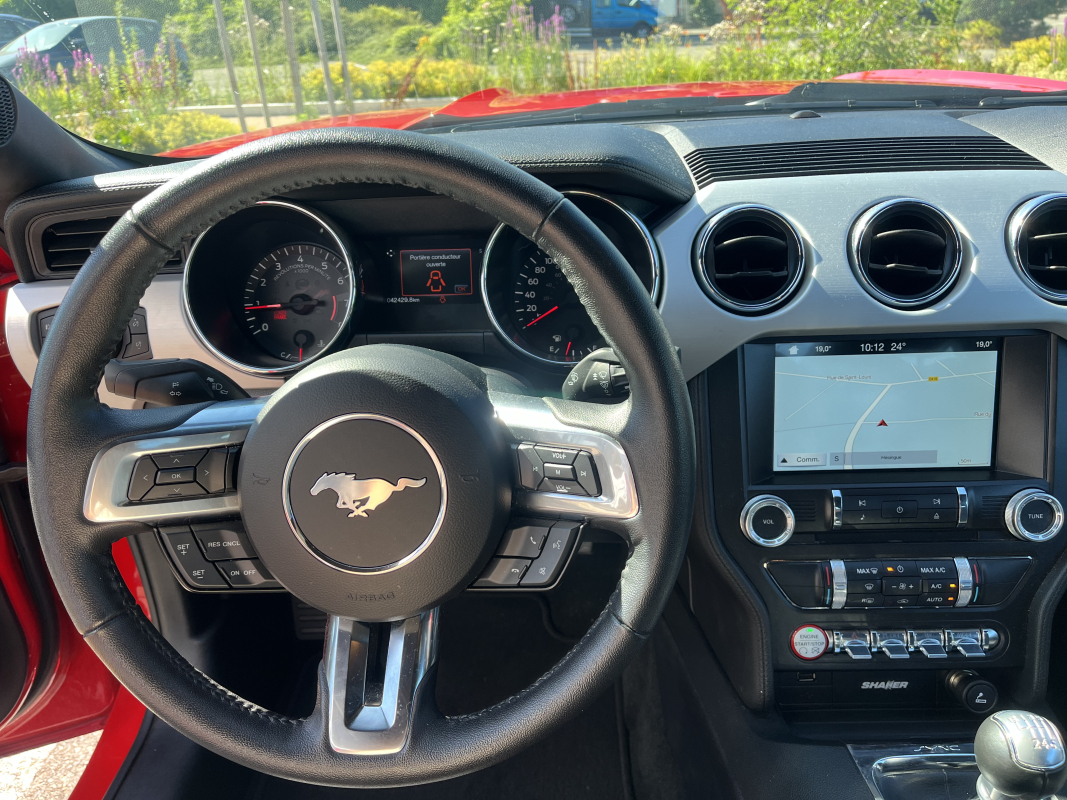 Ford Mustang — 9