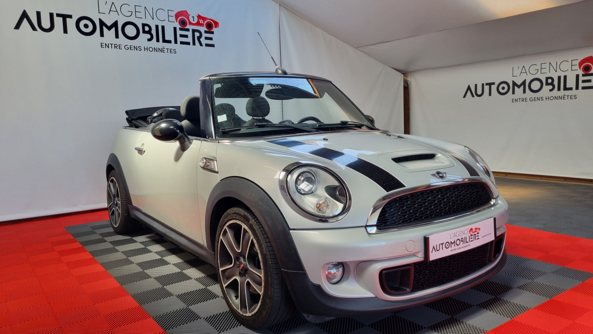 Mini Mini Cabriolet — 2