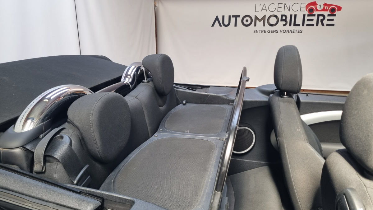 Mini Mini Cabriolet — 18