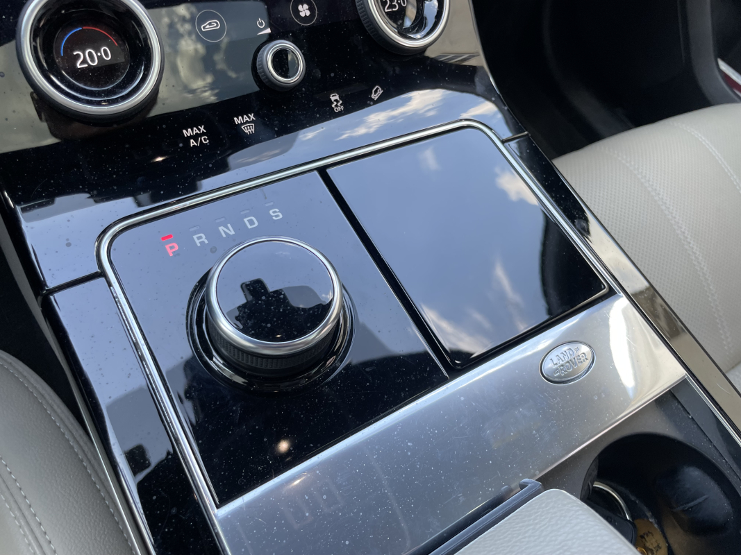 Land Rover Range Rover Velar — 16