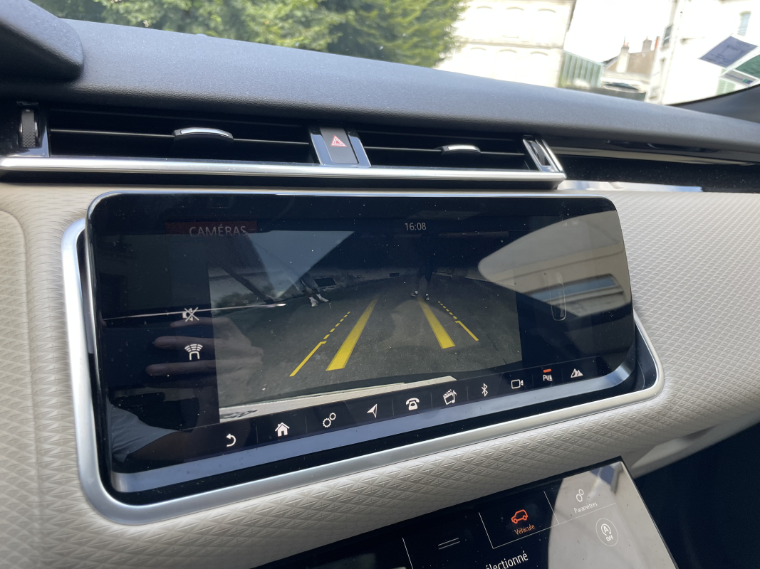Land Rover Range Rover Velar — 18