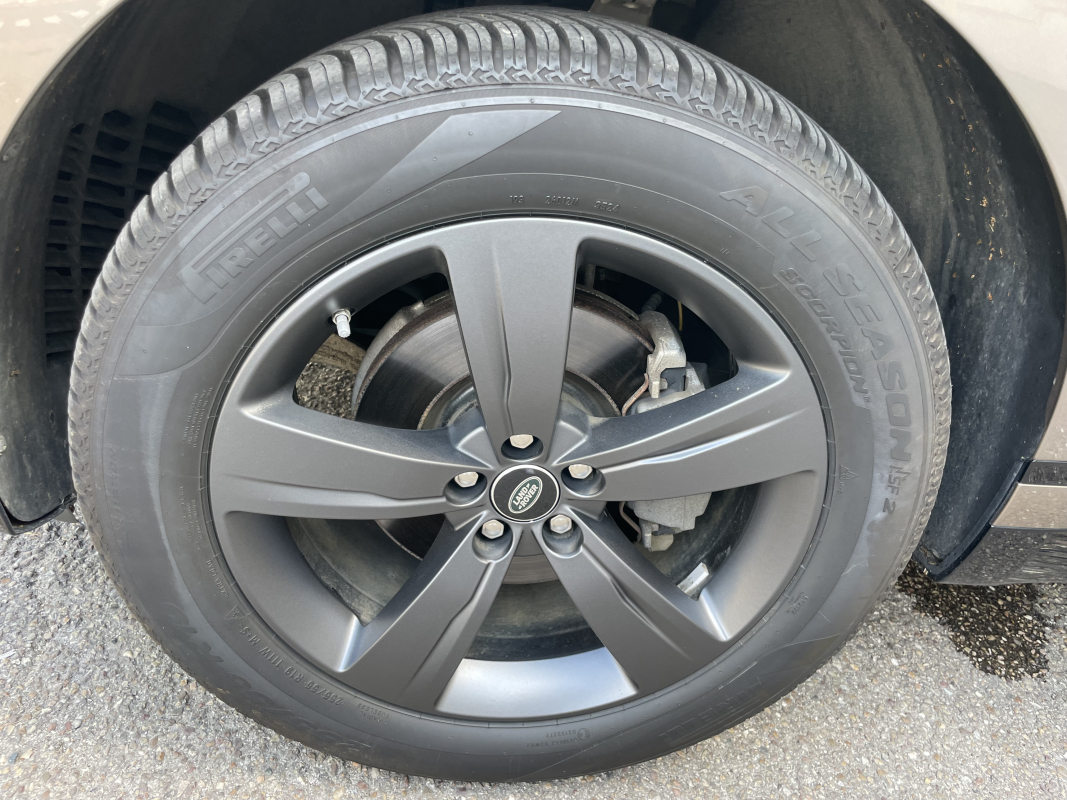 Land Rover Range Rover Velar — 27
