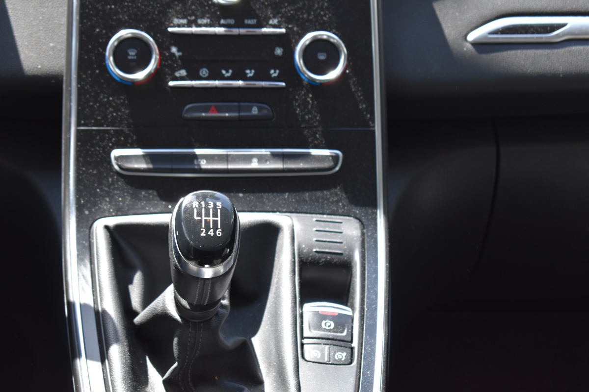 Renault Grand Scenic — 15