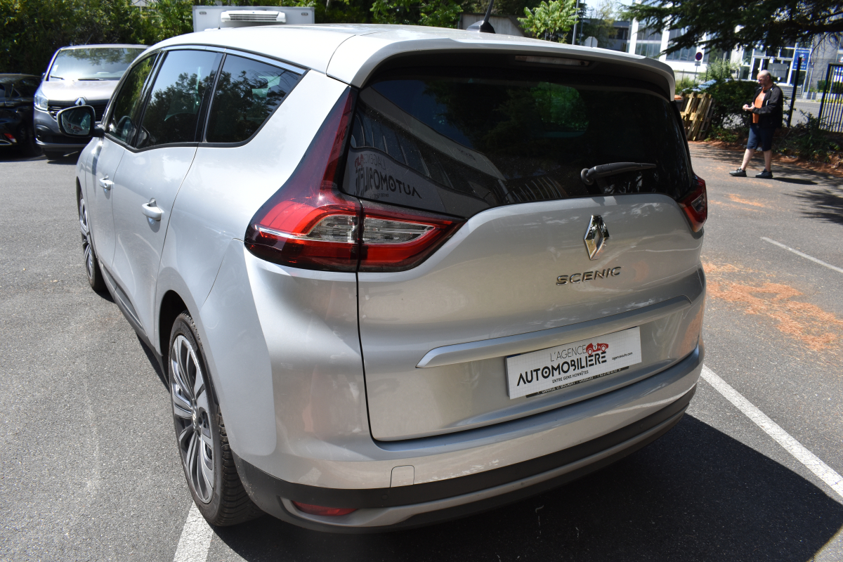 Renault Grand Scenic — 5