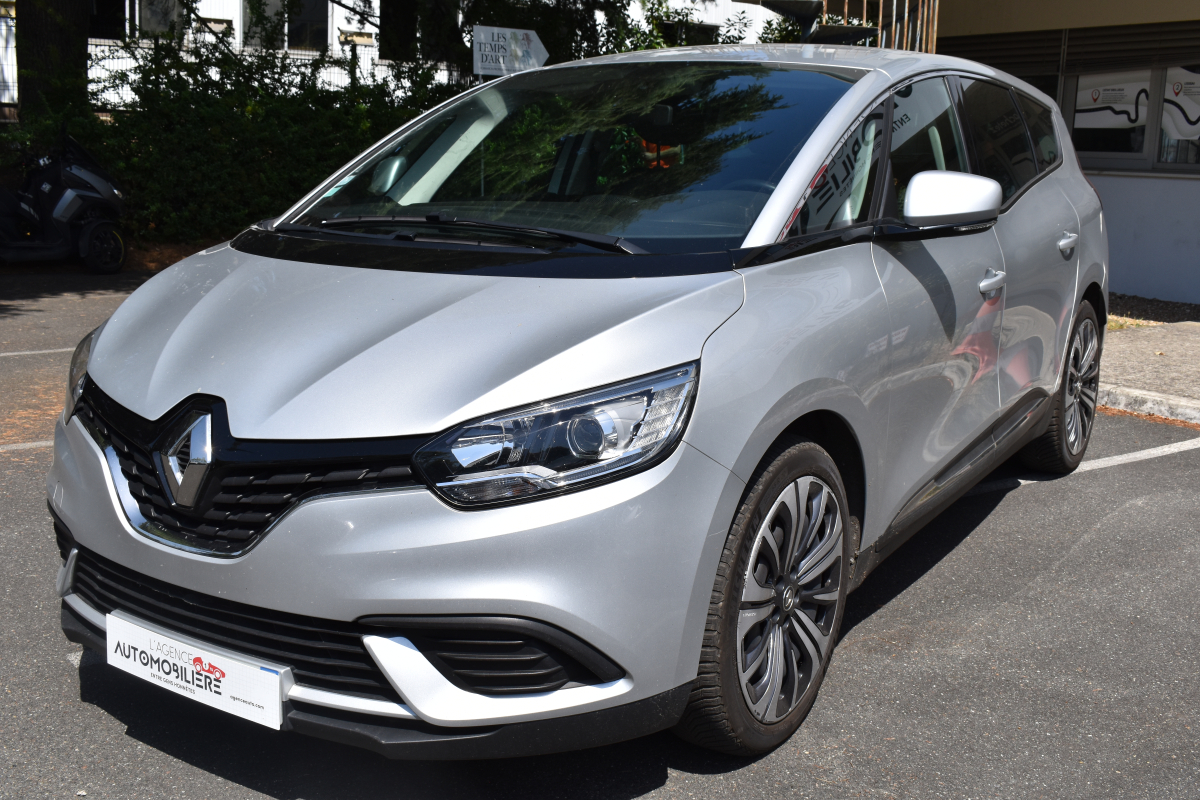 Renault Grand Scenic — 3