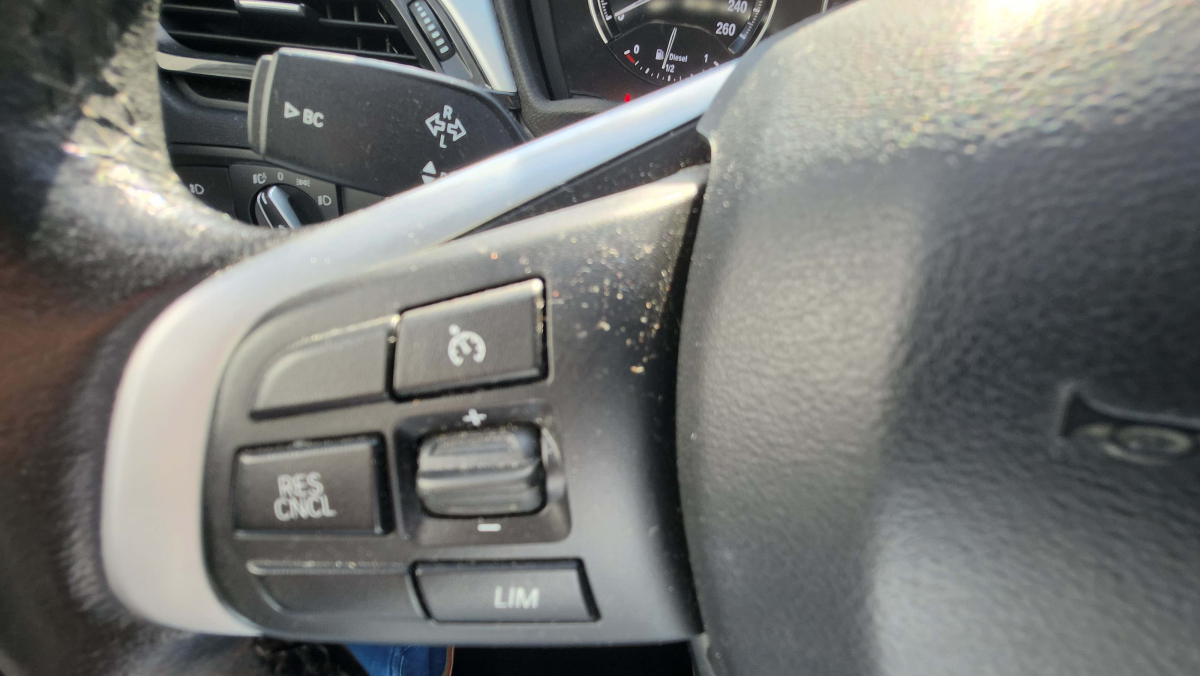 Bmw X1 — 26
