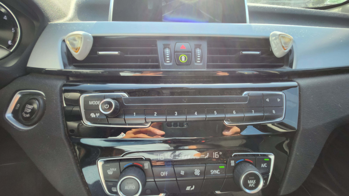Bmw X1 — 36