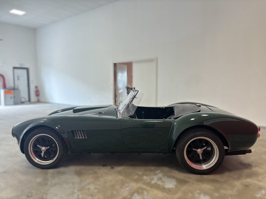 AC COBRA — 4