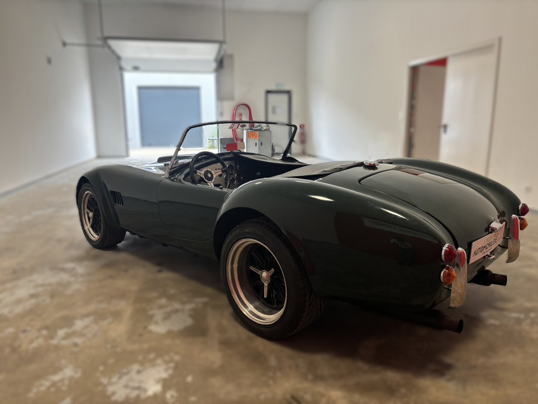 AC COBRA — 5