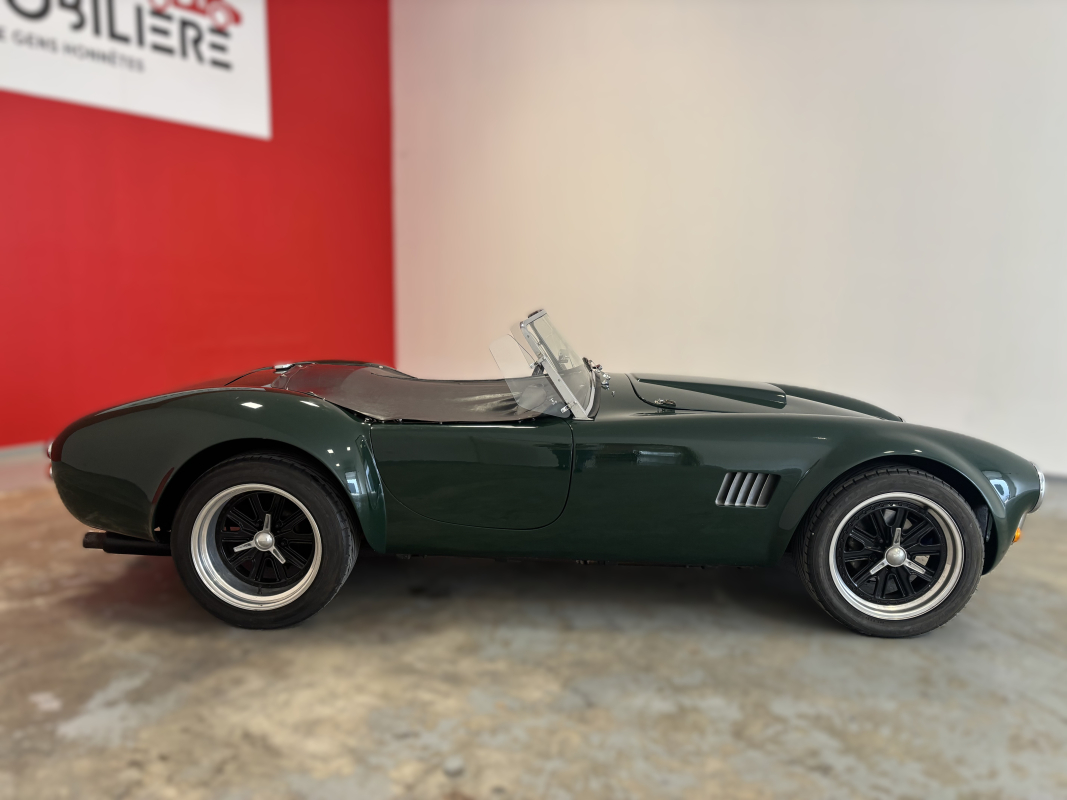 AC COBRA — 8
