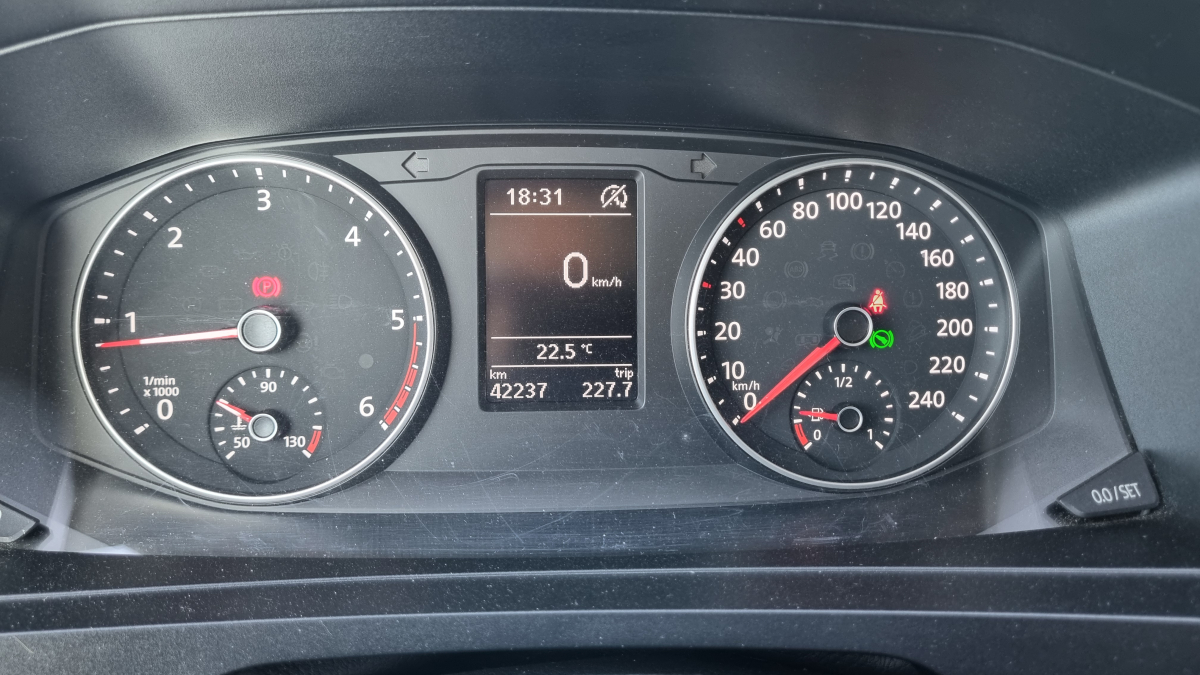 Volkswagen Transporter — 16