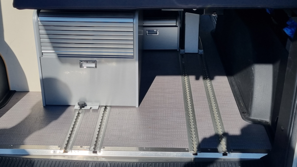 Volkswagen Transporter — 26