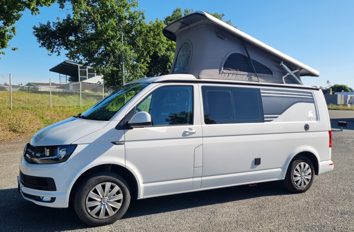 Volkswagen Transporter — 2