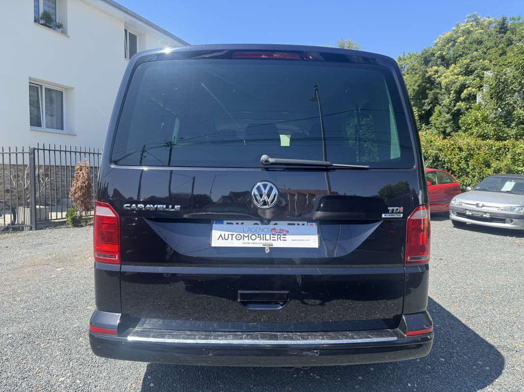 Volkswagen Caravelle — 7