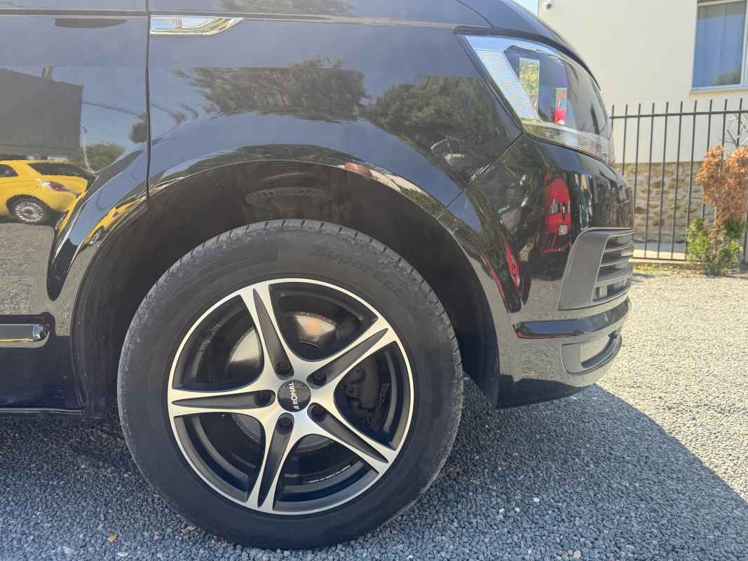 Volkswagen Caravelle — 25