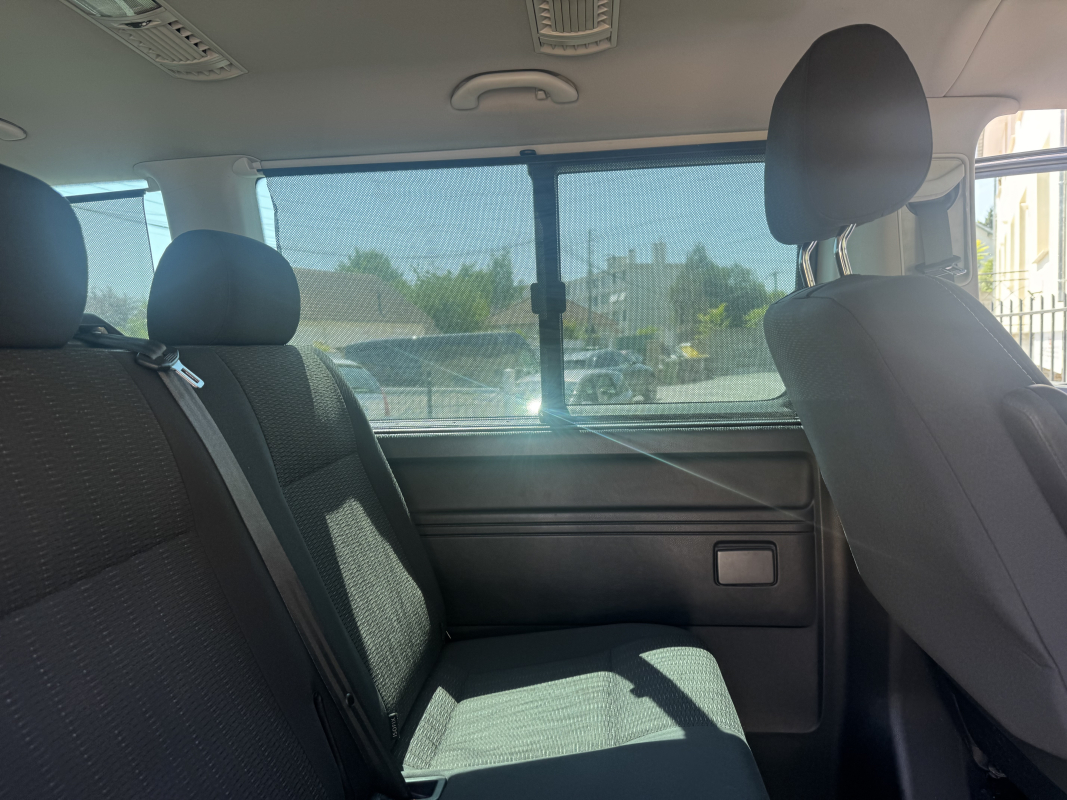 Volkswagen Caravelle — 12