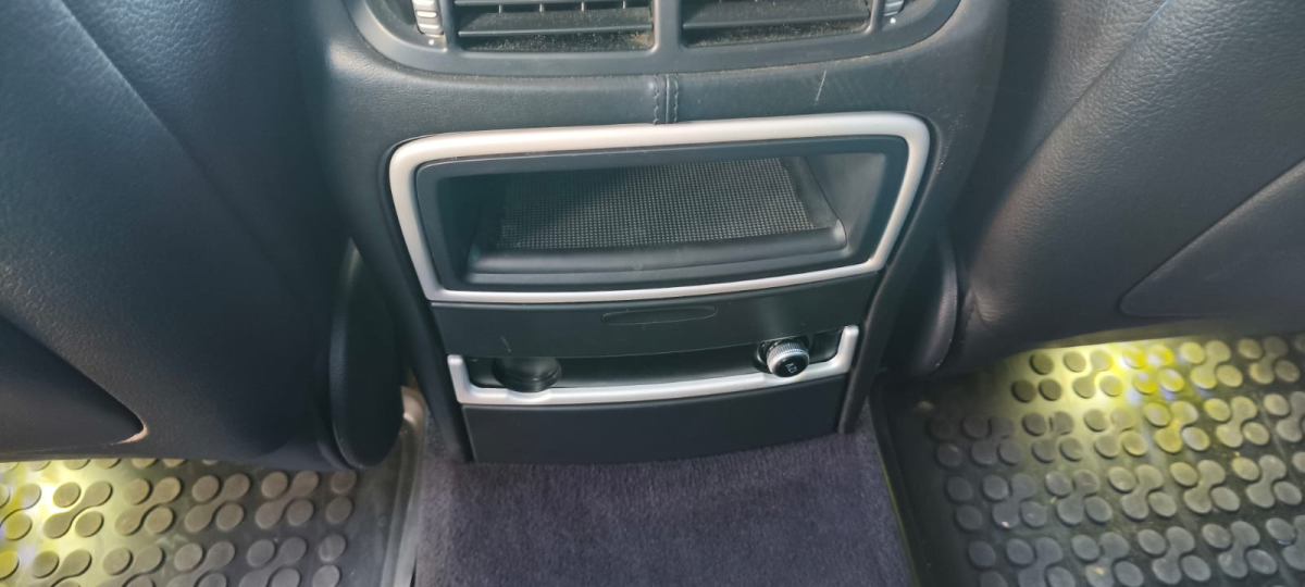 Porsche Cayenne — 31