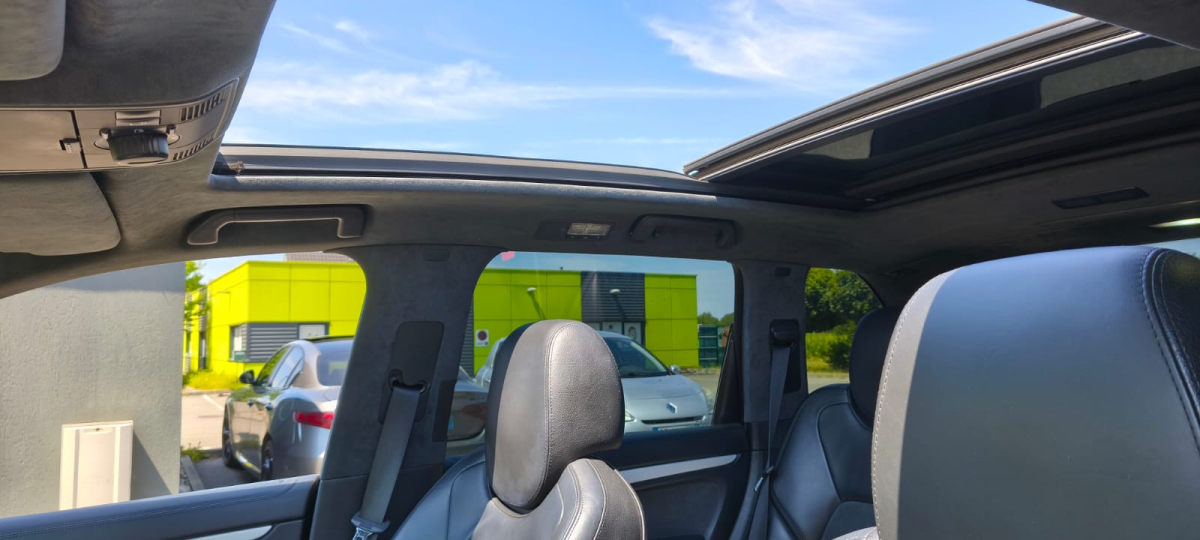 Porsche Cayenne — 21