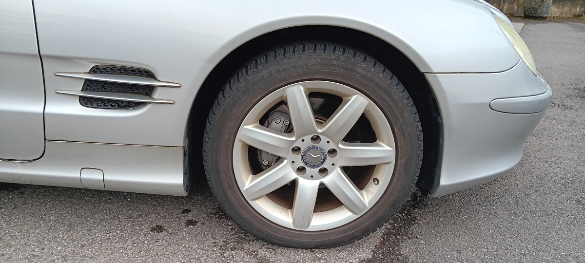 Mercedes SL — 19