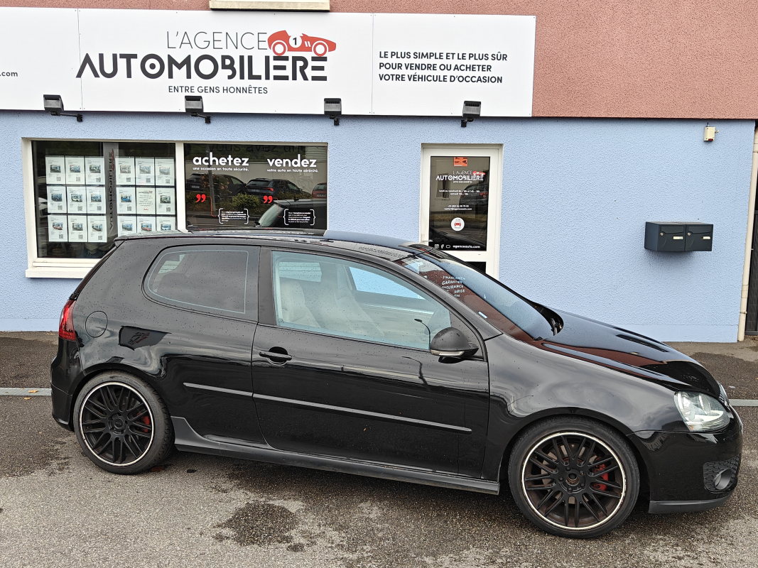 Volkswagen Golf — 8