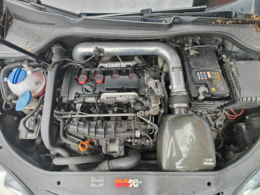 Volkswagen Golf — 35