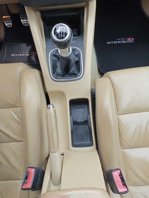 Volkswagen Golf — 28