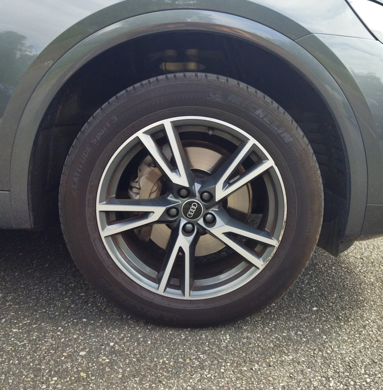 Audi Q5 — 8