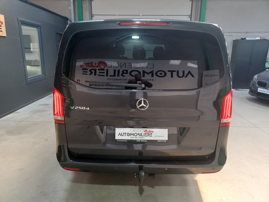 Mercedes Viano — 7