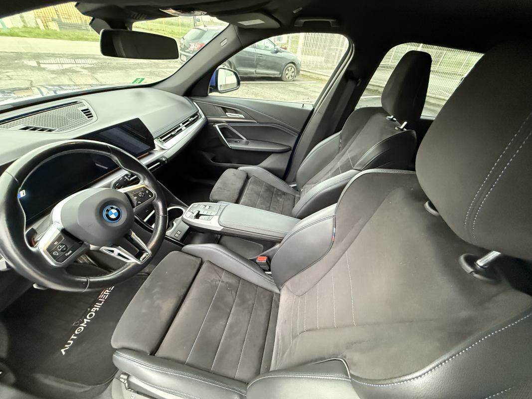 Bmw iX1 — 9