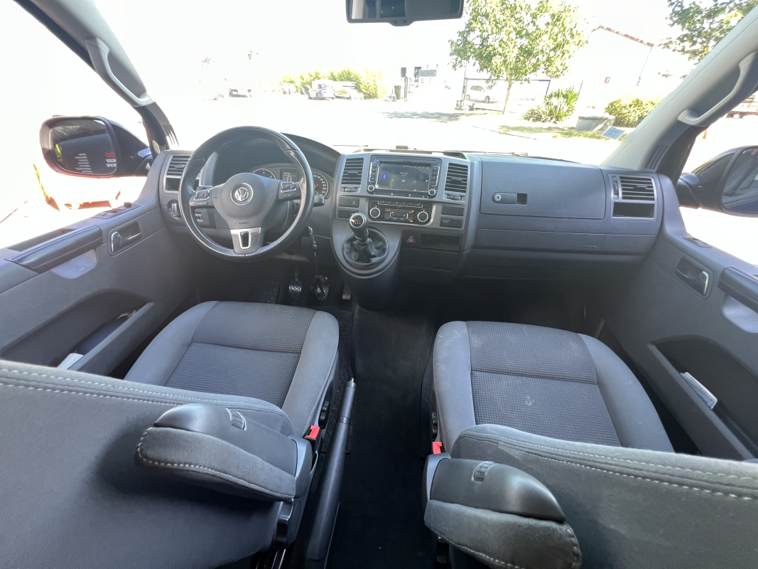 Volkswagen Multivan — 29