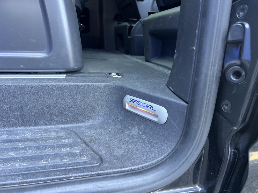 Volkswagen Multivan — 37