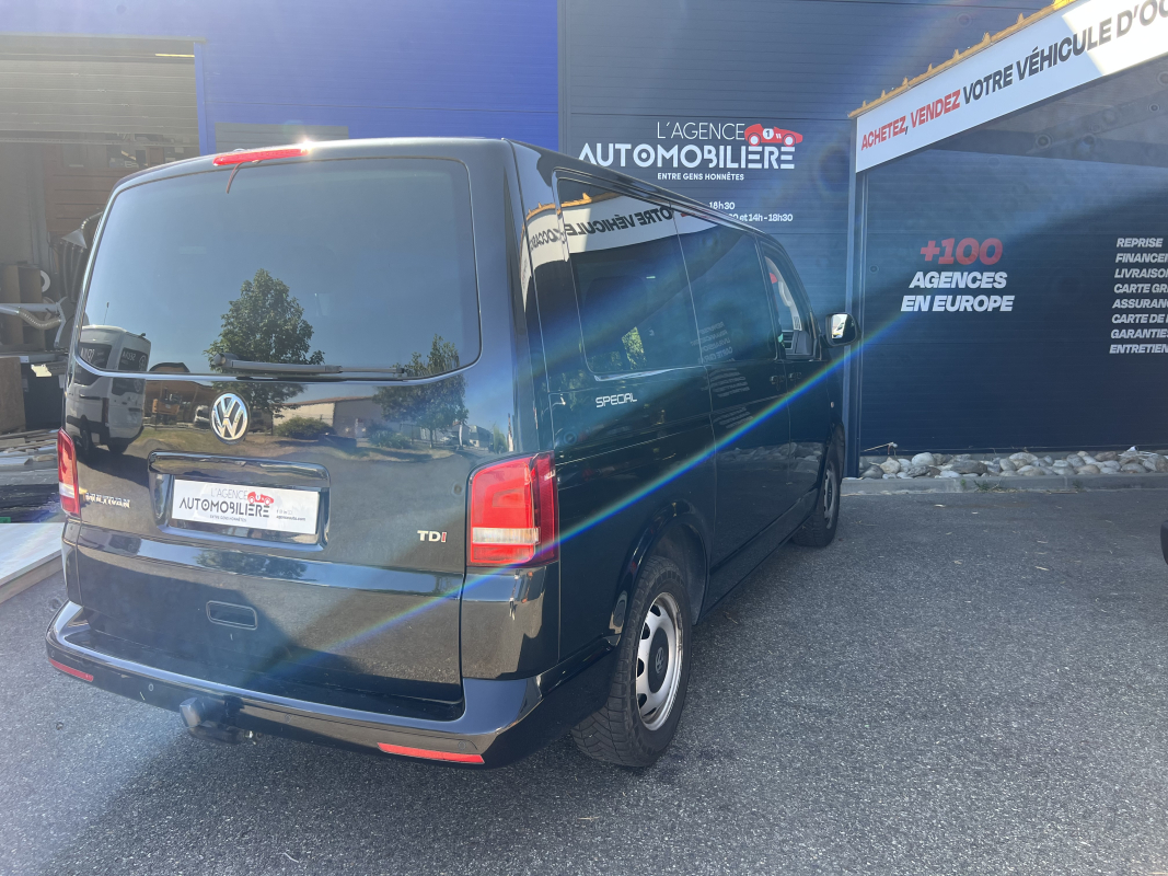 Volkswagen Multivan — 10