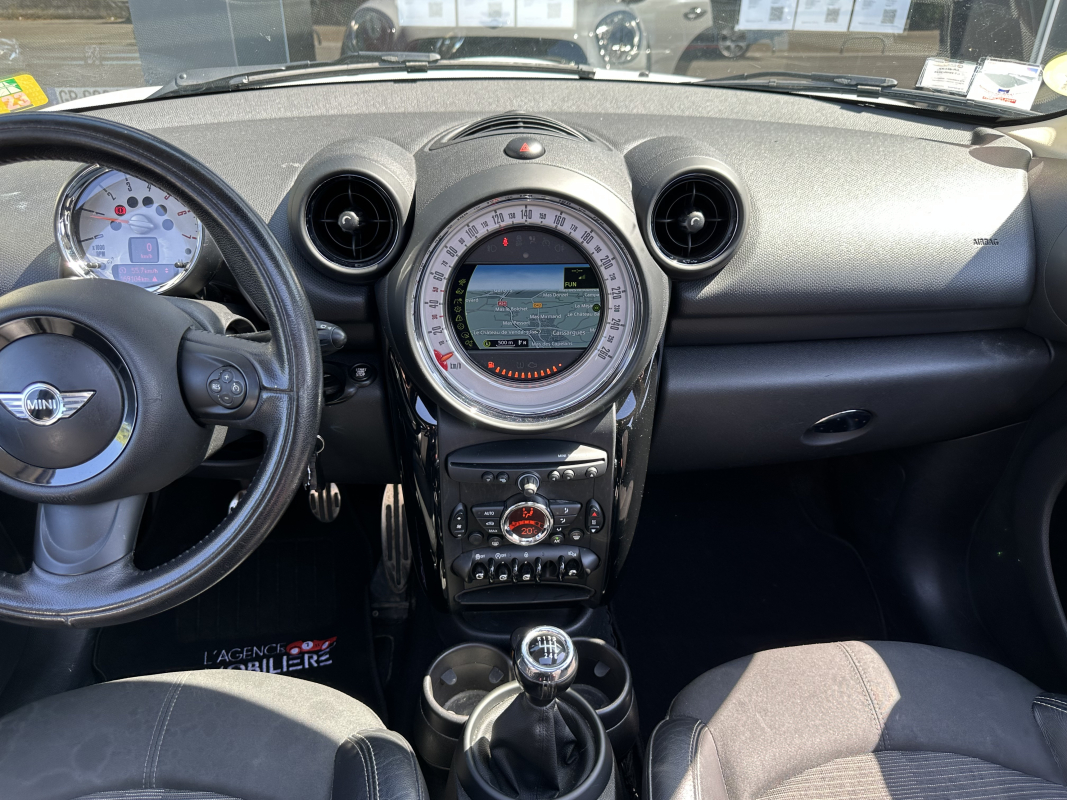 Mini Countryman — 10