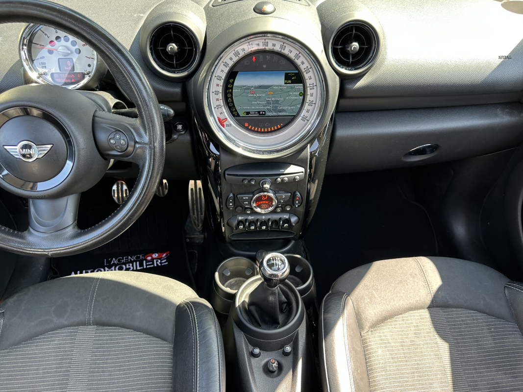 Mini Countryman — 11