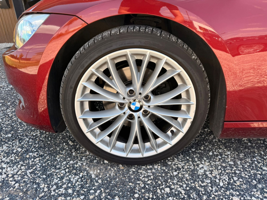 Bmw Série 3 — 24