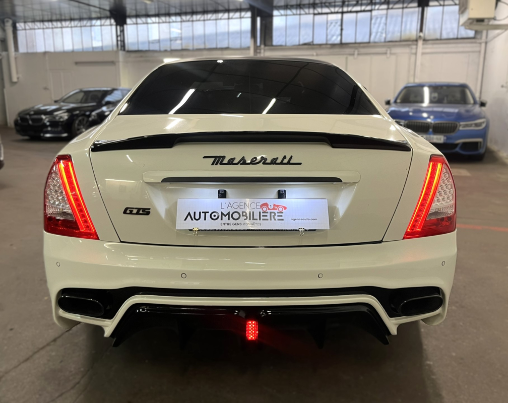 Maserati Quattroporte — 4