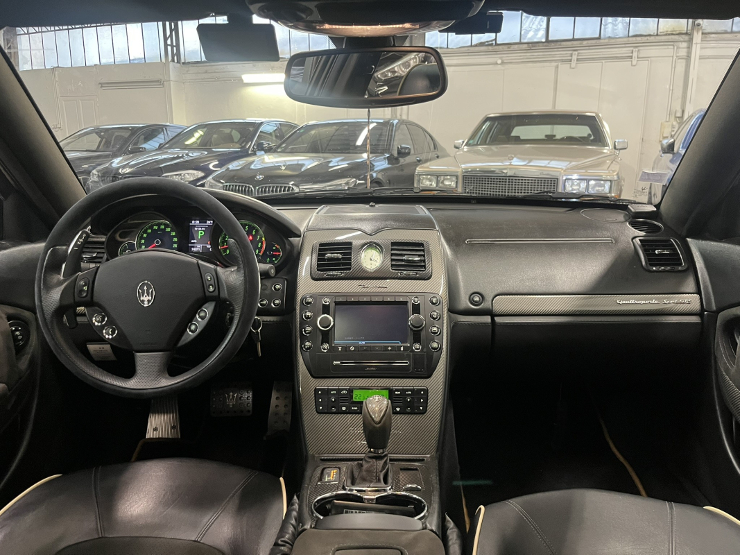 Maserati Quattroporte — 8