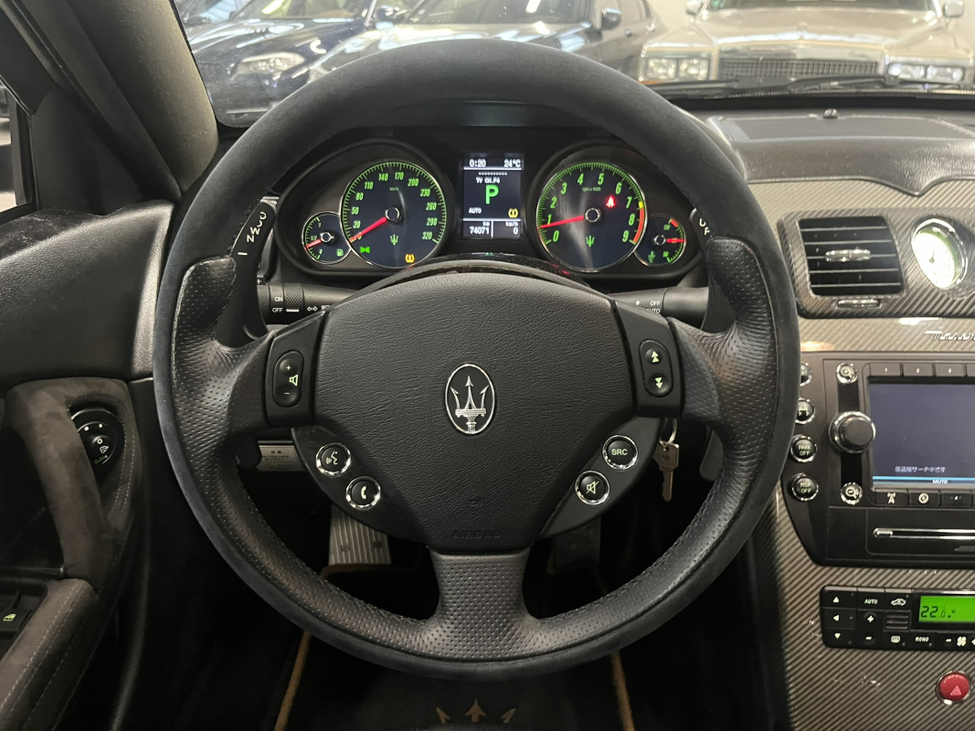 Maserati Quattroporte — 12